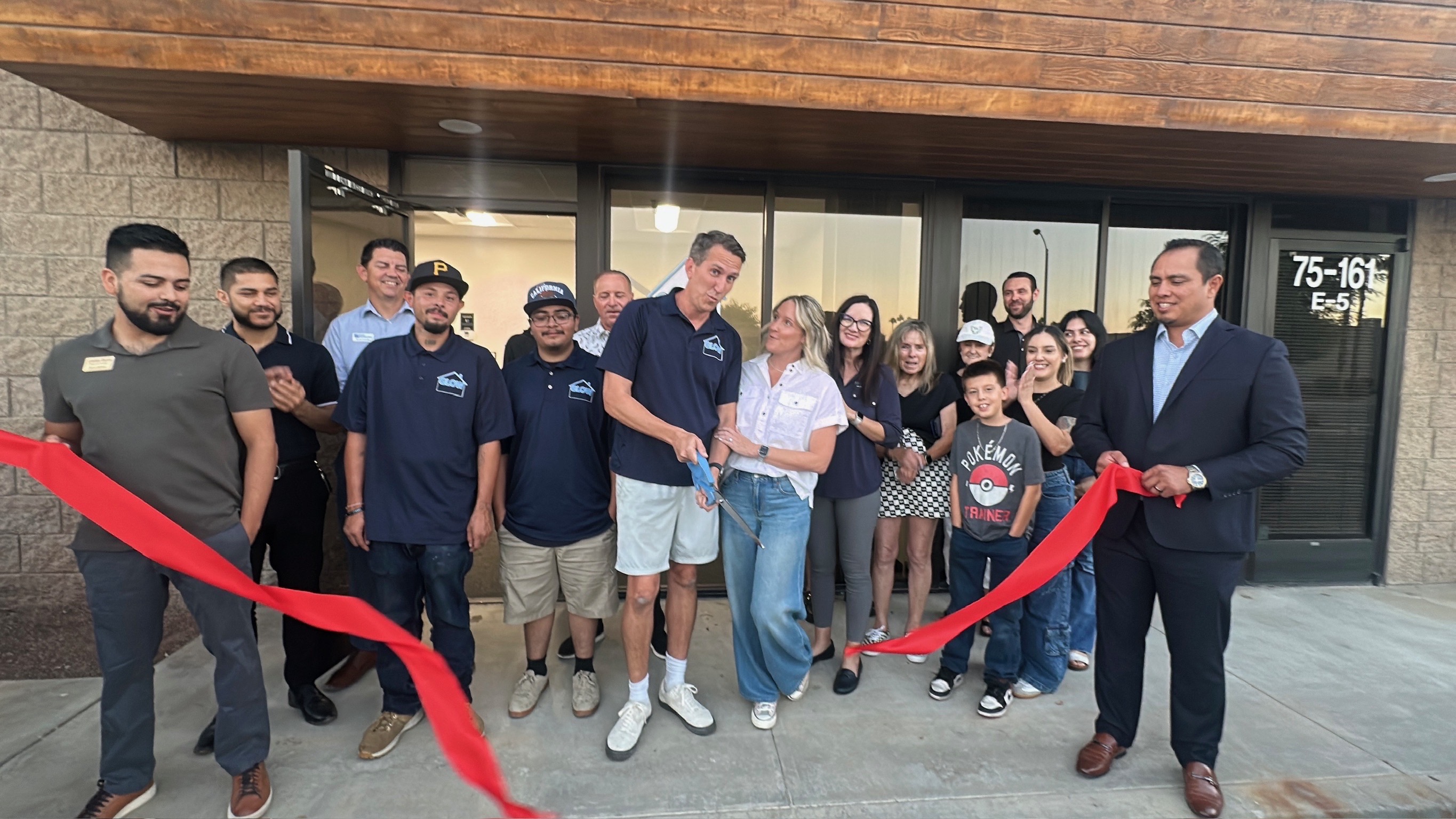 Glow Window Cleaning ribbon cutting ceremony with Palm Desert Chamber of Commerce